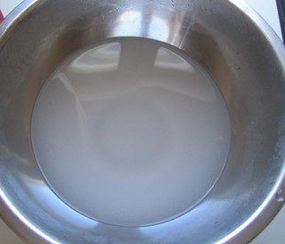 Soda was mixed with water in a saucepan